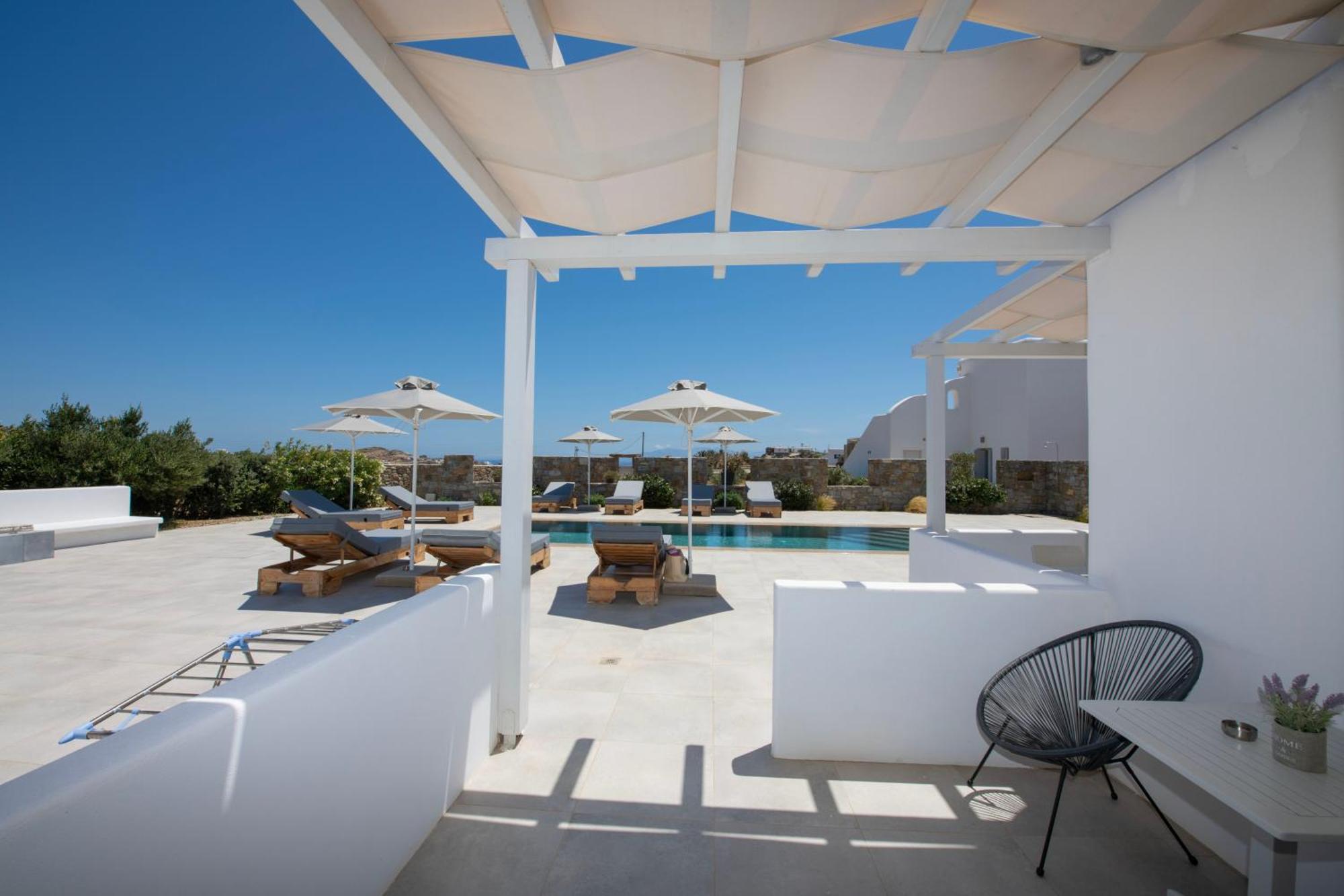 Sol Mykonos Studios Plintri 外观 照片